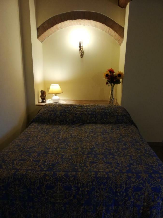 圣吉米纳诺Agriturismo Le Rote别墅 外观 照片